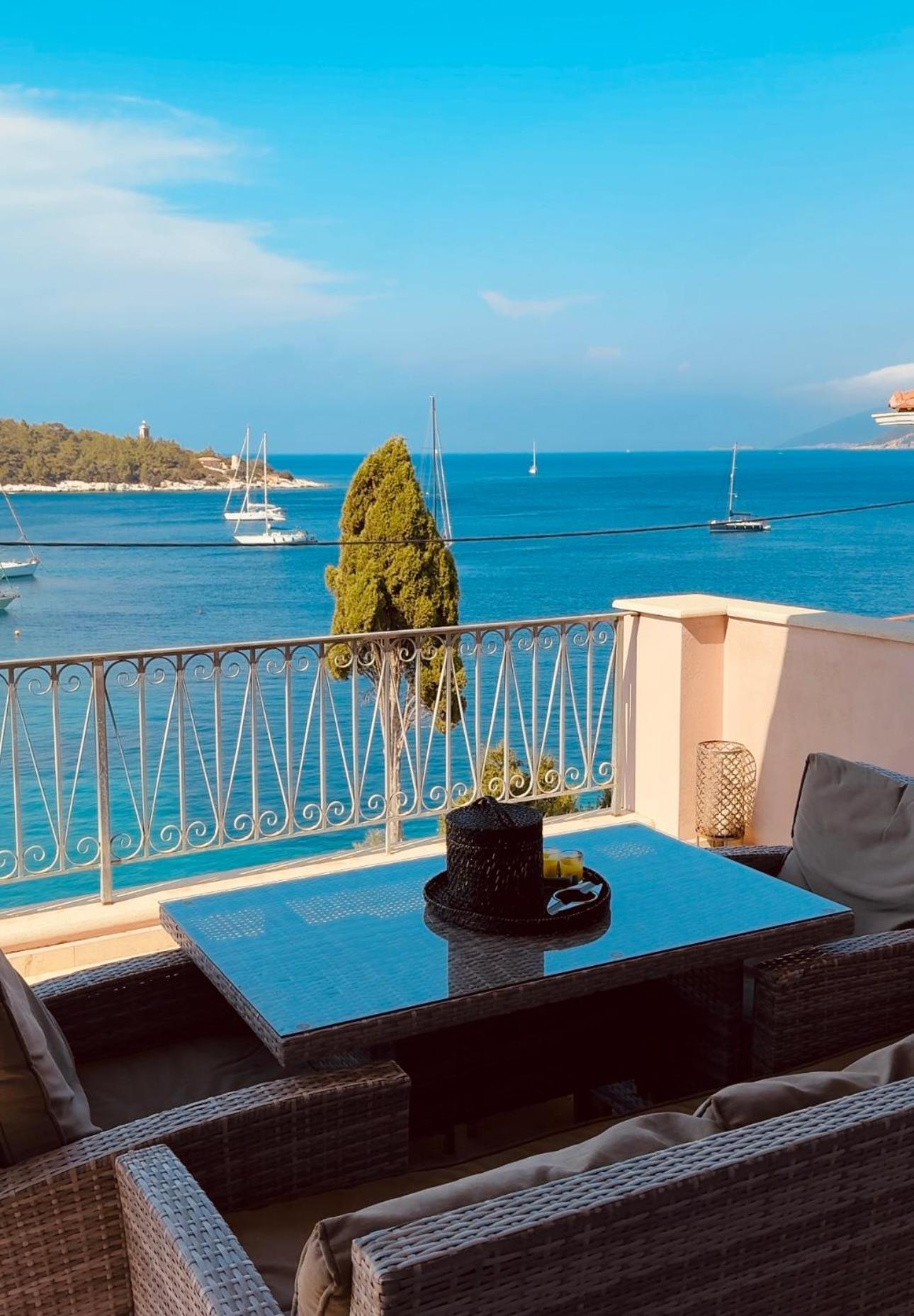 Paradise House Apart3, 5Min Walking Distance To Fiskardo Center エクステリア 写真